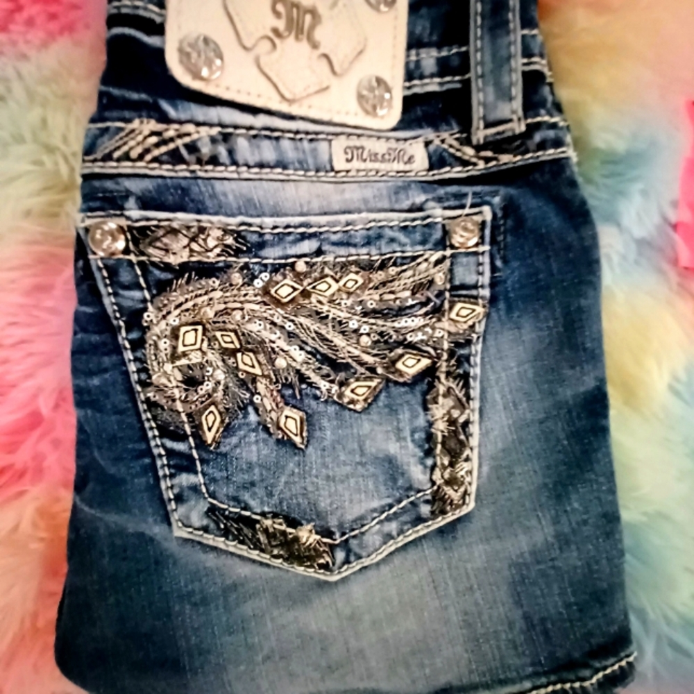 MISS ME SHORTS NWOT SIZE 25 SUPER CUTE 😍